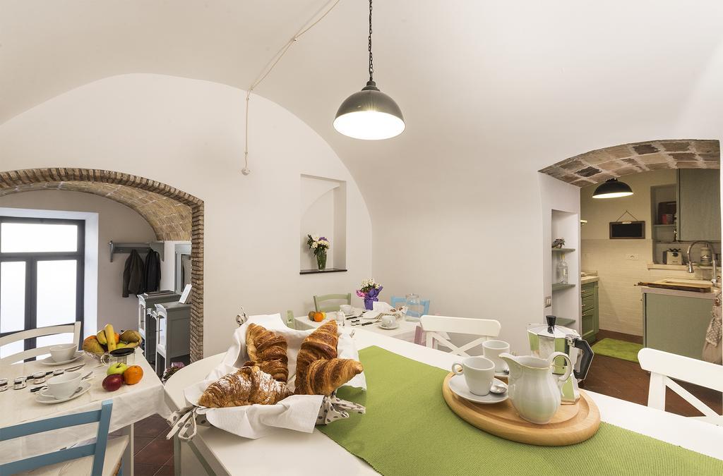 B&B I Tre Camini Tarquinia Extérieur photo